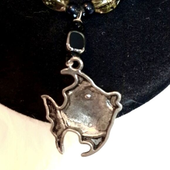 Handcrafted‎ New Fish Beaded Pendant Silver Set - Picture 3 of 5